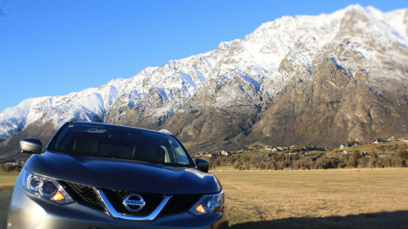 Explore the breathtaking natural beauty of Glenorchy and it’s spectacular surrounds with Falcon Tours.
